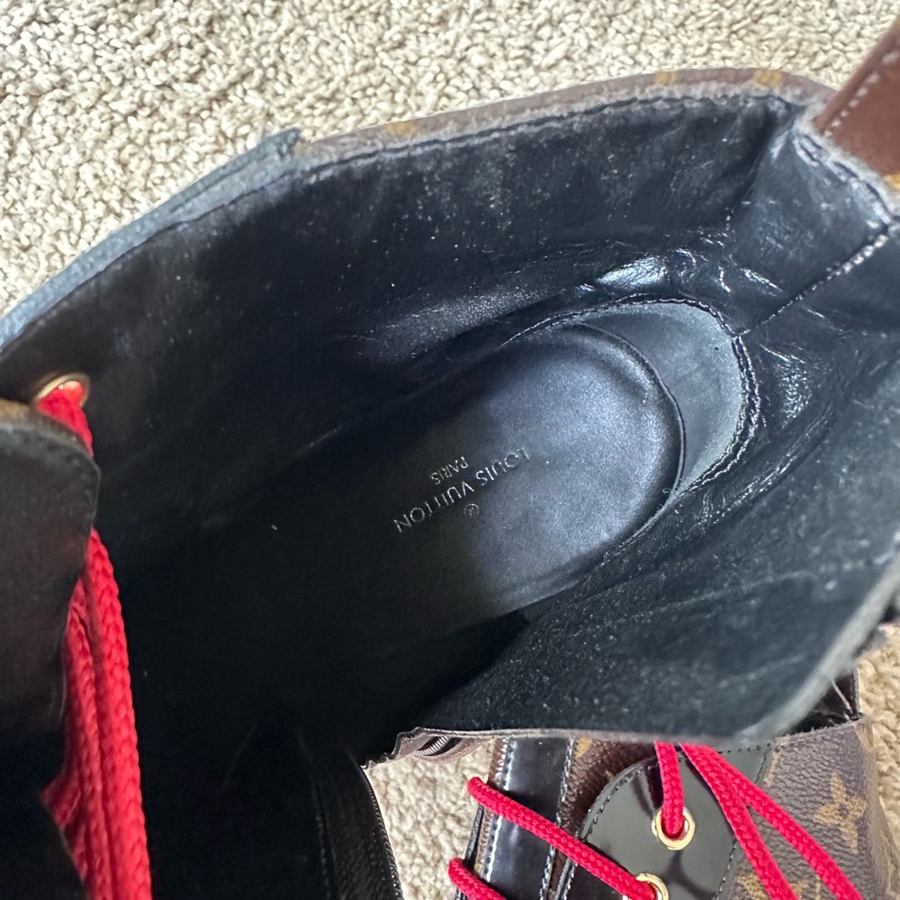 Louis Vuitton combat boots - Picture 2 of 6